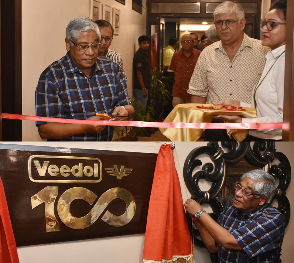 TOLLY CLUB WELCOMES VEEDOL 100